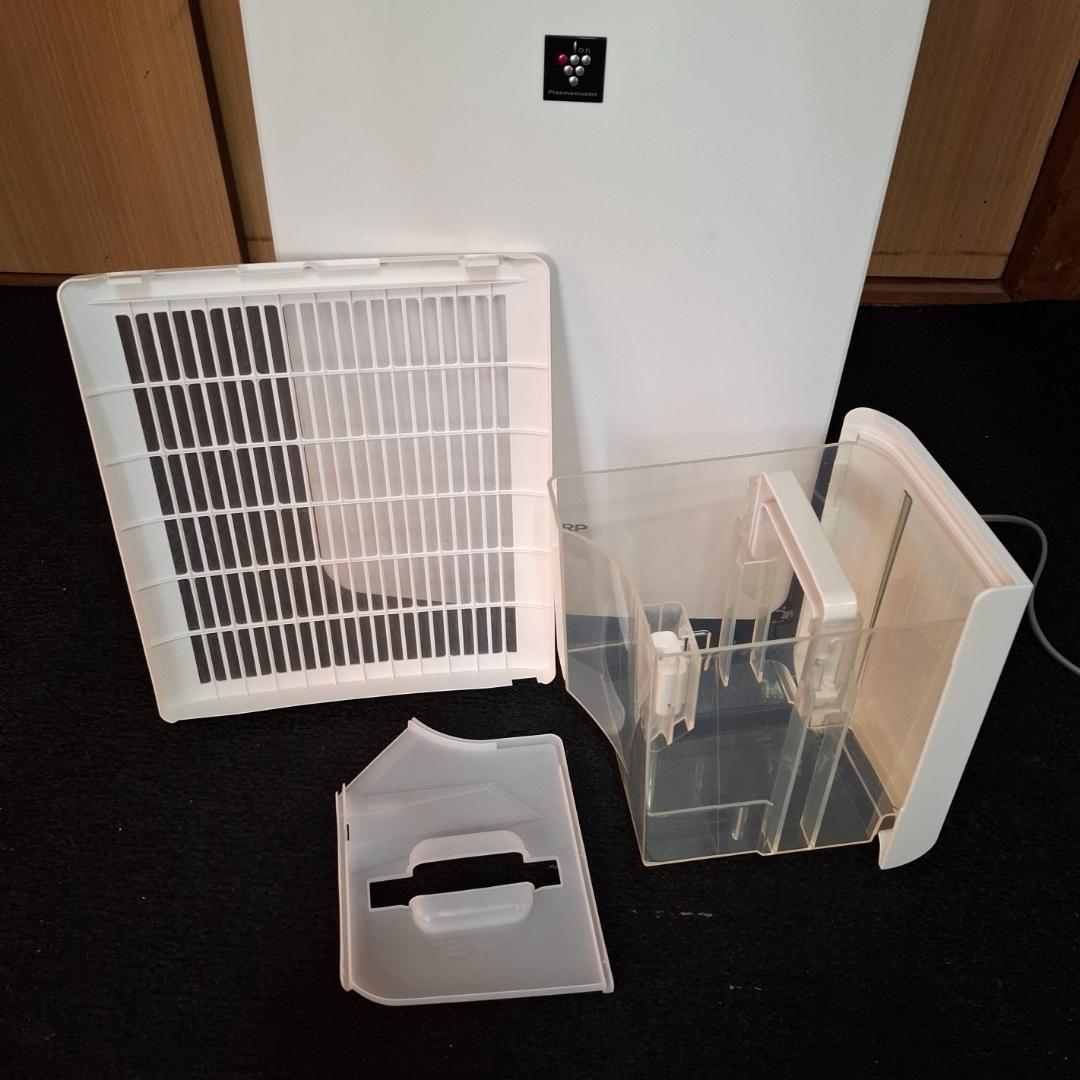 SHARP 除湿機 　　2020年