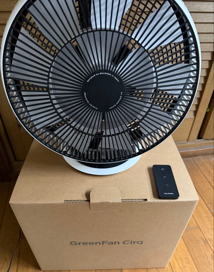 BALMUDA GreenFan ホワイト×ブラック EGF-3400-WK