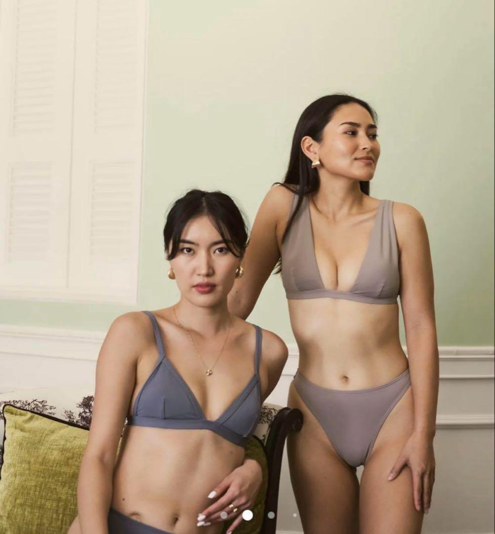 SISANDI V LINE nudebeige 1 新品　完売色