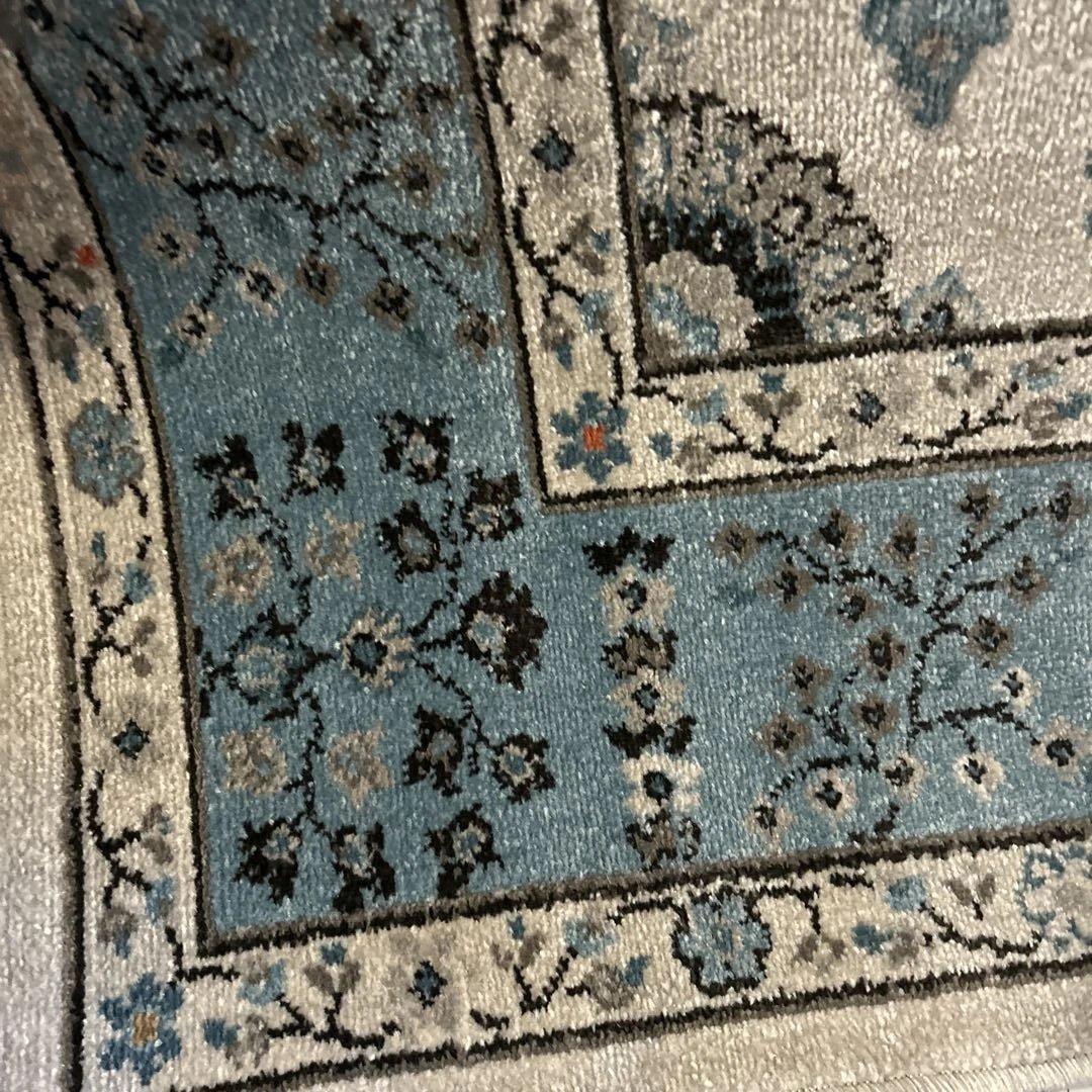 やちページトルコ製ラファージュ⭐︎ウィルトン織ラグ　ディノス