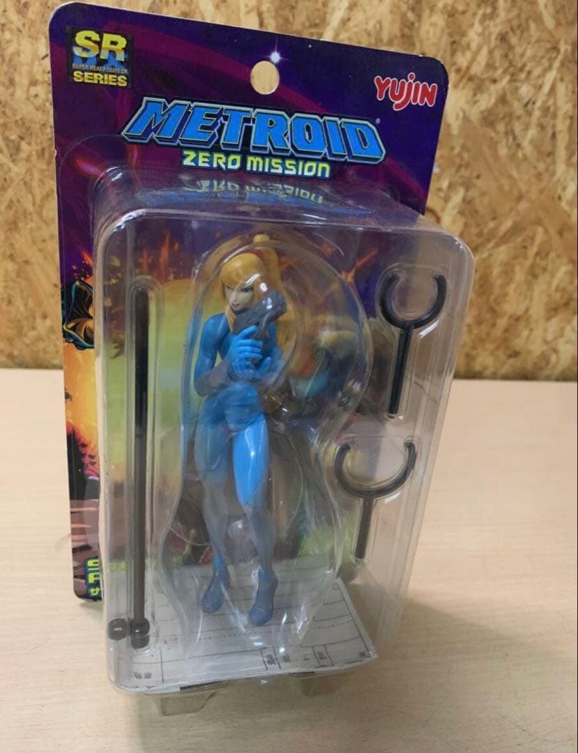 あ*き様 【希少】メトロイド ゼロミッション サムス・アラン フィギュア