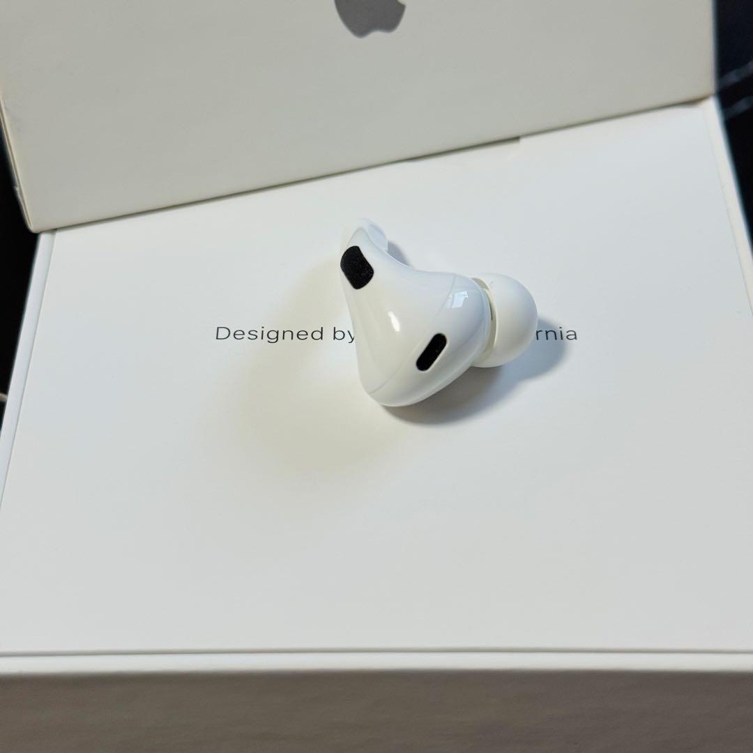 Airpods Pro 2 第二世代 右側　右耳　片側　イヤホン USB-C