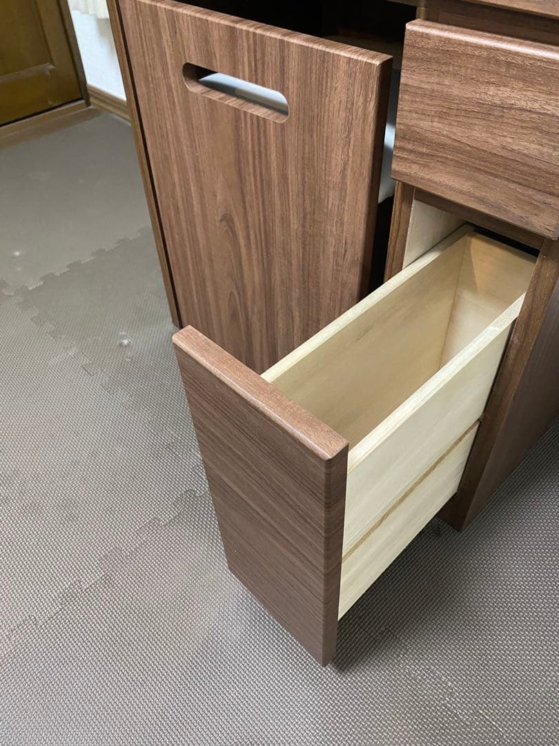 三面鏡ドレッサー 幅60cm 鏡裏収納・ライト付き