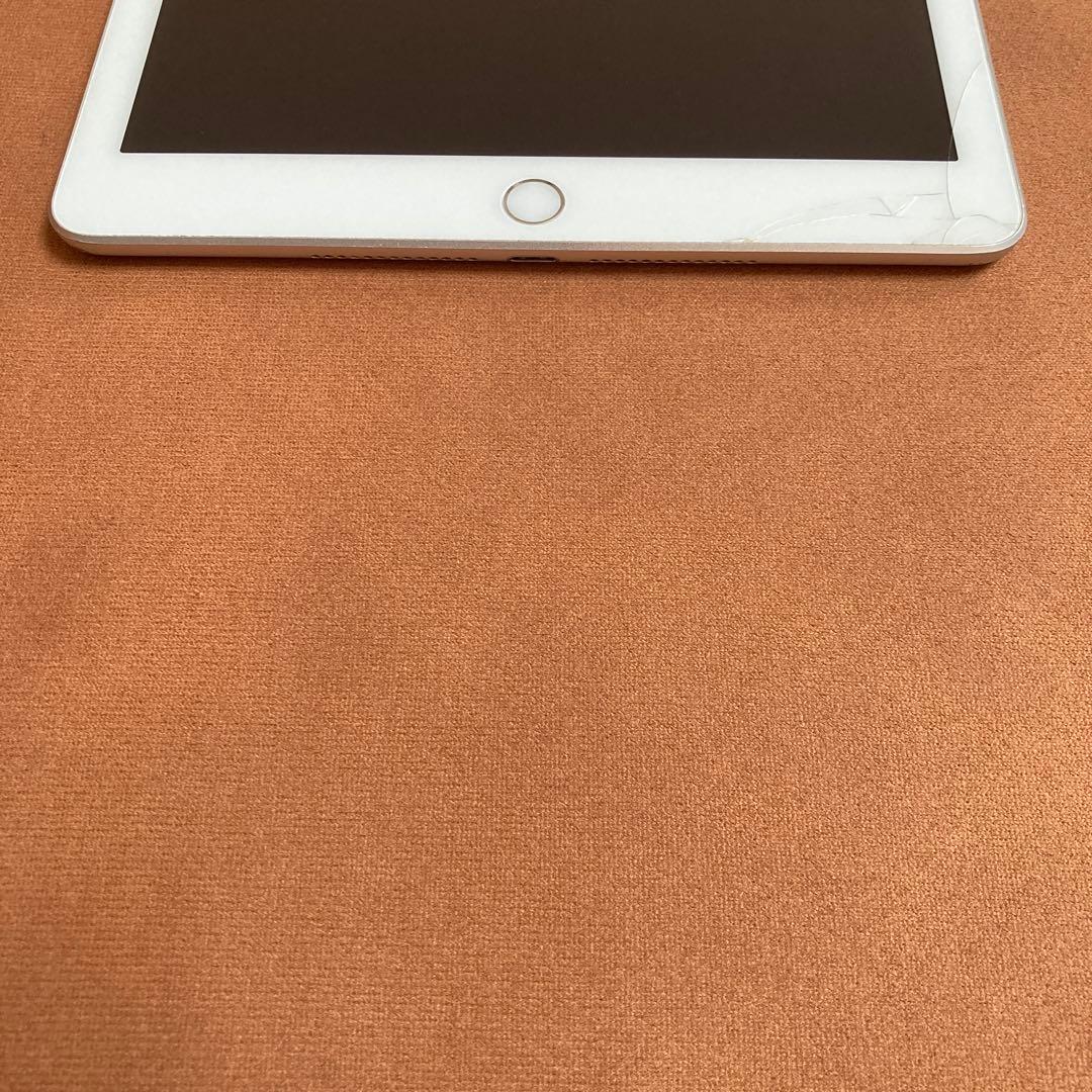 578【早い者勝ち】iPad6 第6世代 32GB SIMフリー☆