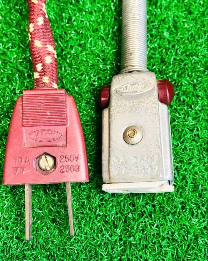 昭和レトロ希少品SHARPミニアイロン木箱・袋打ち電源コード付ハヤカワ時代