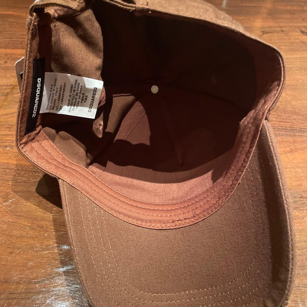 DSQUARED2 ブラウンキャップ