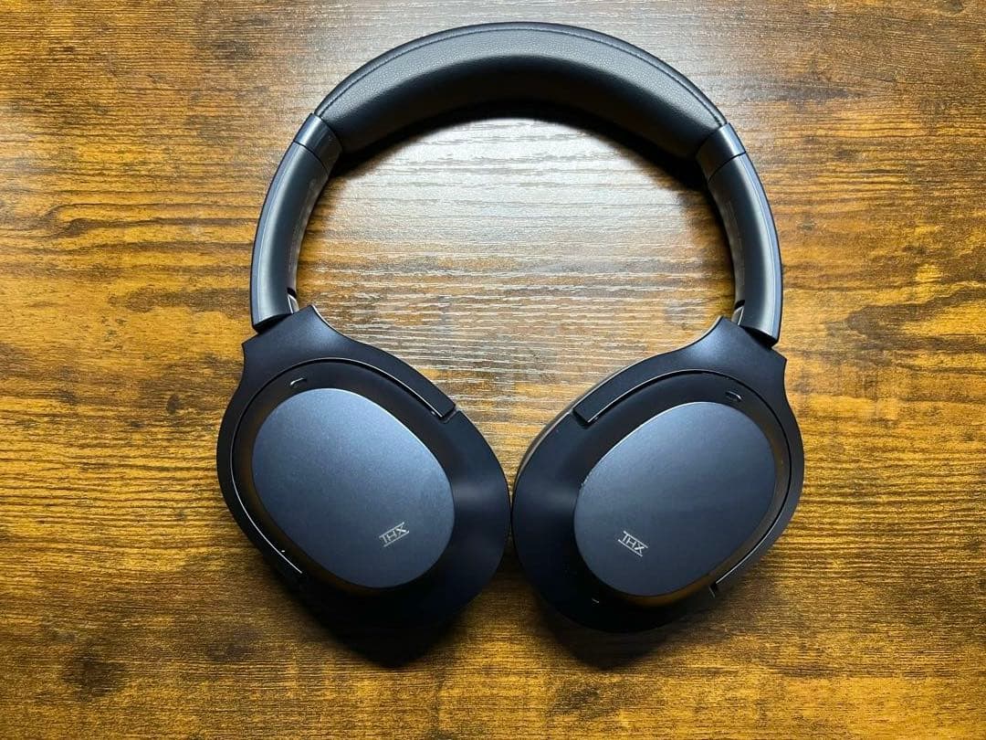 ヘッドホン Razer Opus