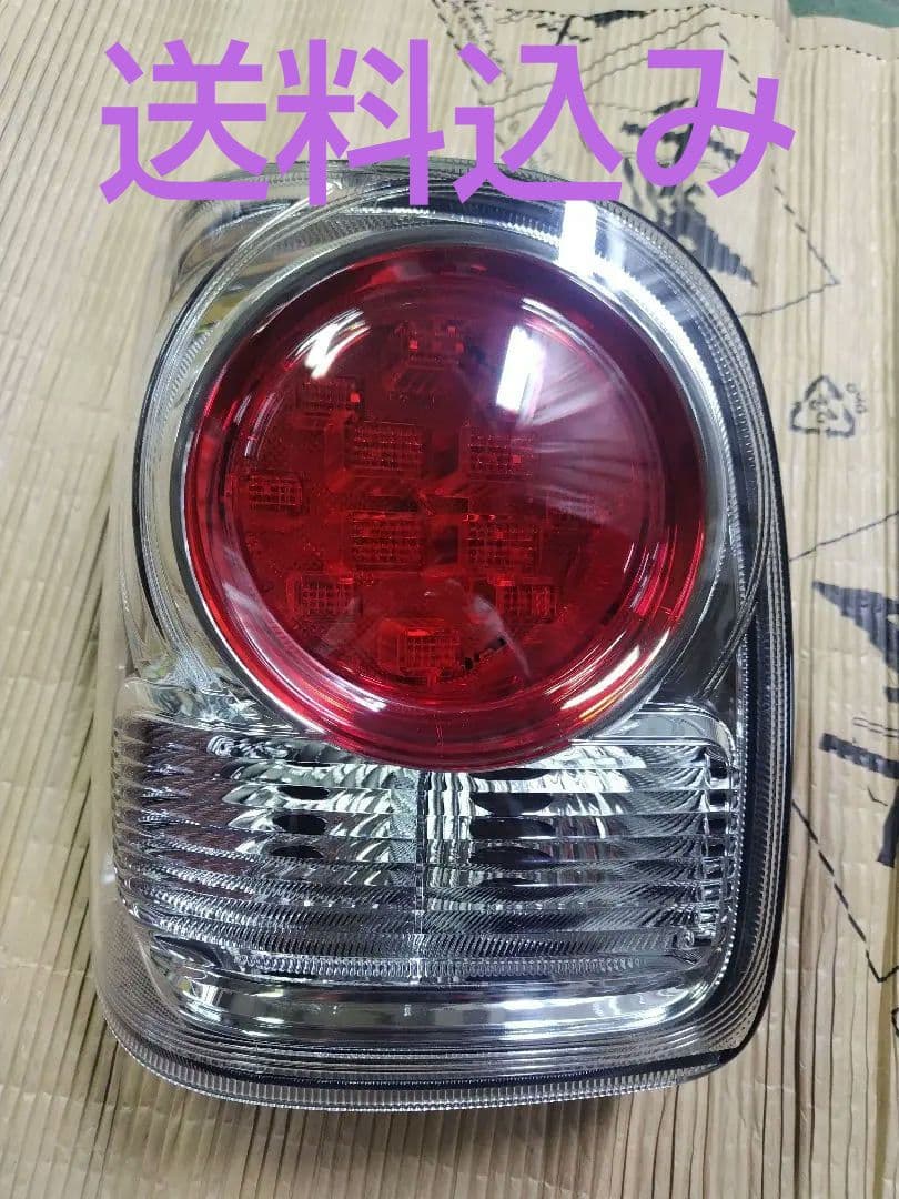 ムーヴ キャンバス LA800S LA810S 純正 左 テールランプ ダイハツ