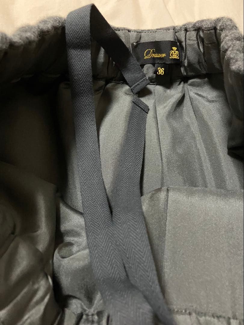 美品 DRAWER カシミヤウールショートパンツ