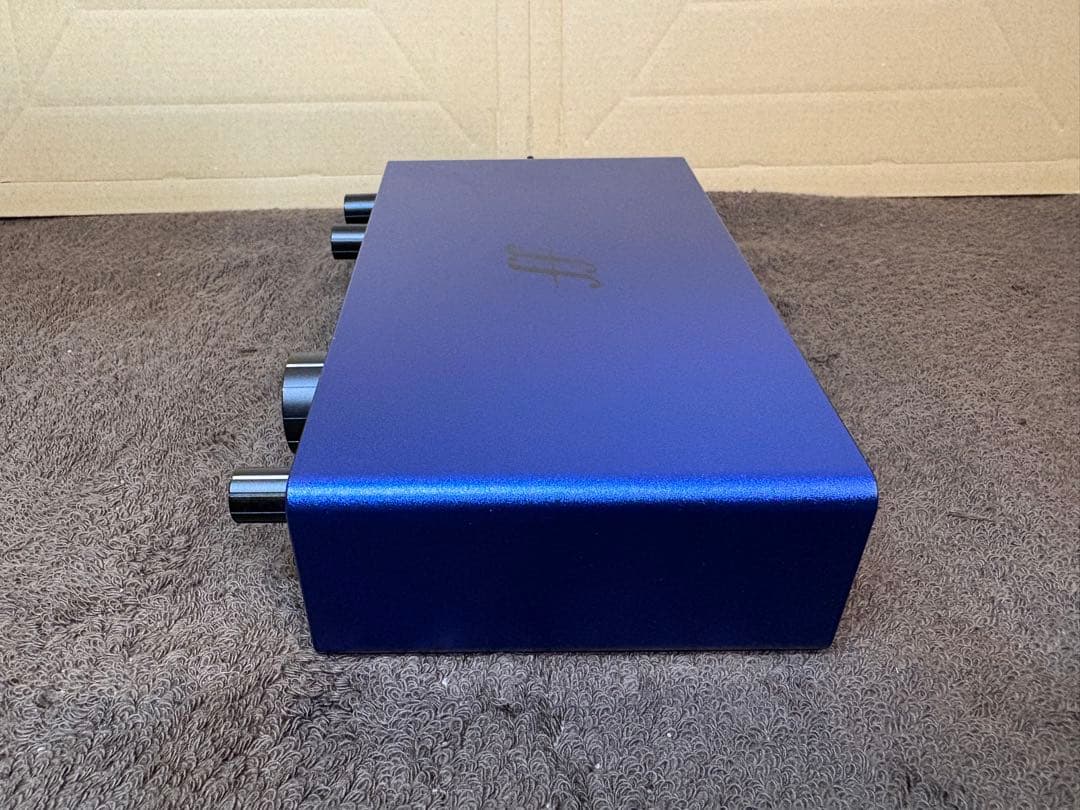 【激レア】Scarlett 2i2 (gen. 4) AnniversaryED