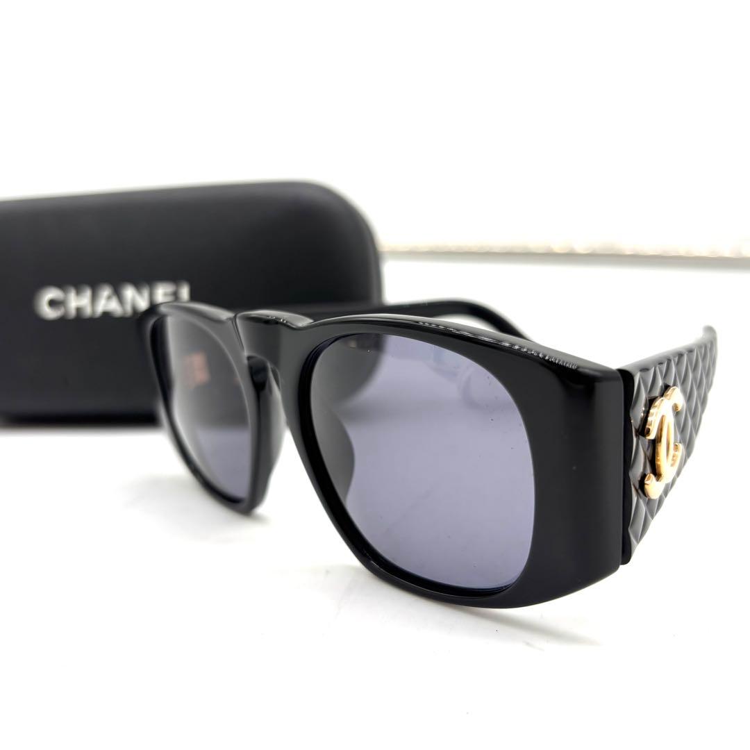 CHANEL シャネル サングラス ブラック 黒 ゴールド金具 キルティング