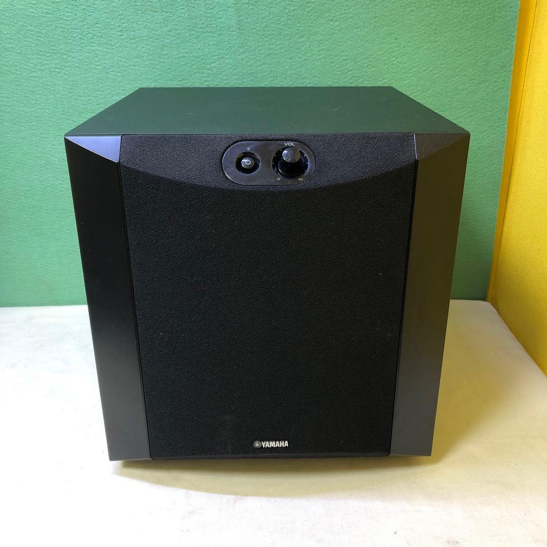 お23● YAMAHA NS-SW200 サブウーファー 黒 動作確認済み