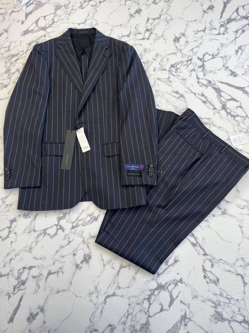 未使用 HILTON ヒルトン Zegna ゼニア スーツ ストライプ YA7