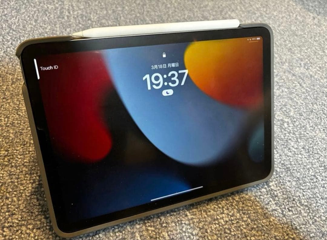 iPad Air （第五世代）スペースグレイ　Wi-Fiモデル　64GB