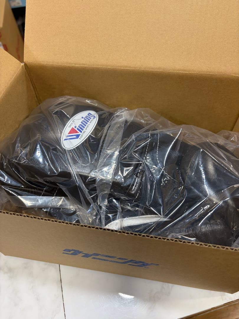 ウィニンググローブ8オンス