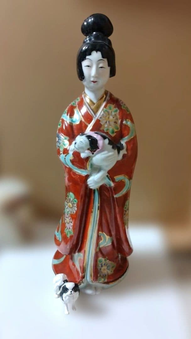 ミ*ル様 九谷焼　置物　狆をだく女人とオマケの狆
