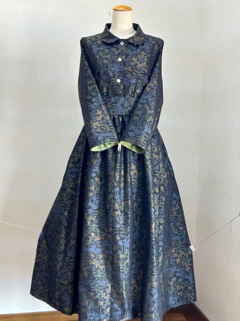 着物リメイク　大島紬ワンピース　前ボタン　 L〜 L Lサイズ