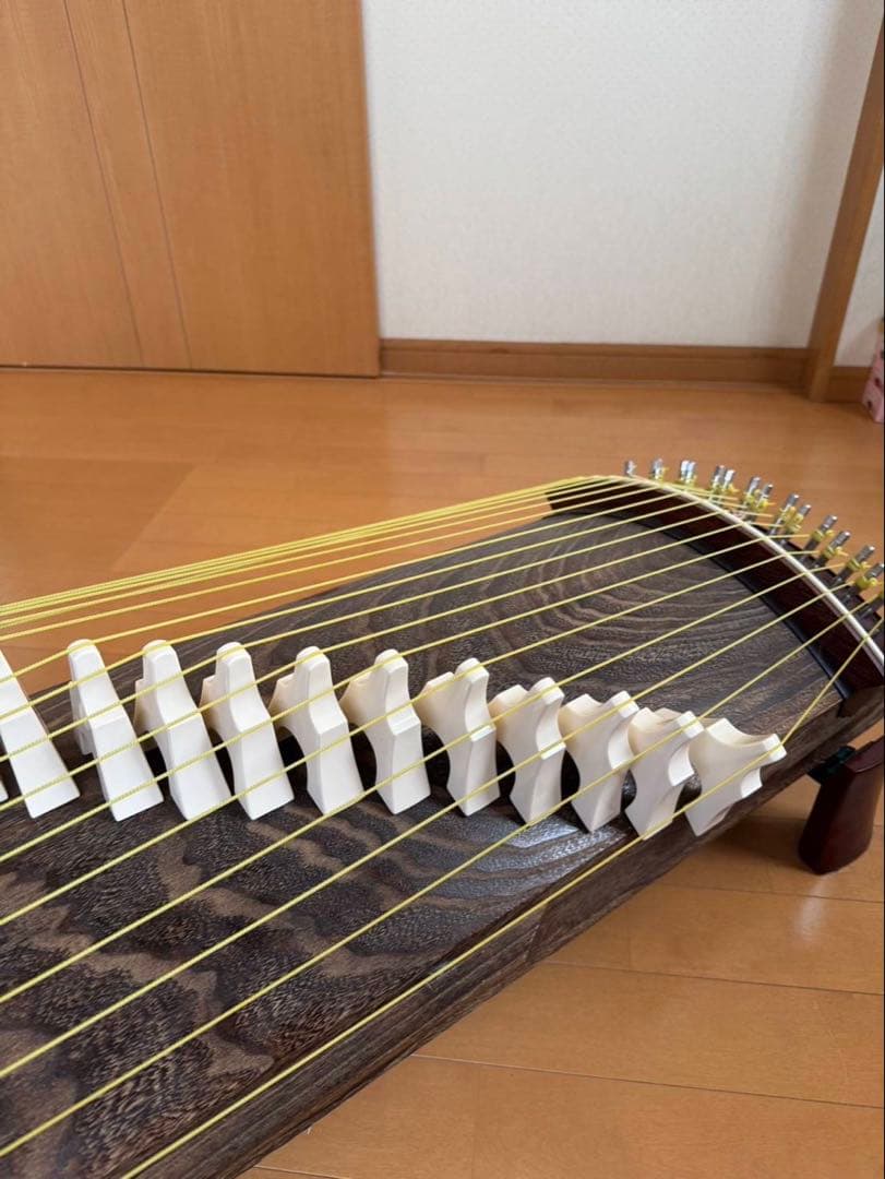 十七絃琴　琴　箏　紅木卷　桐　[送料込み]