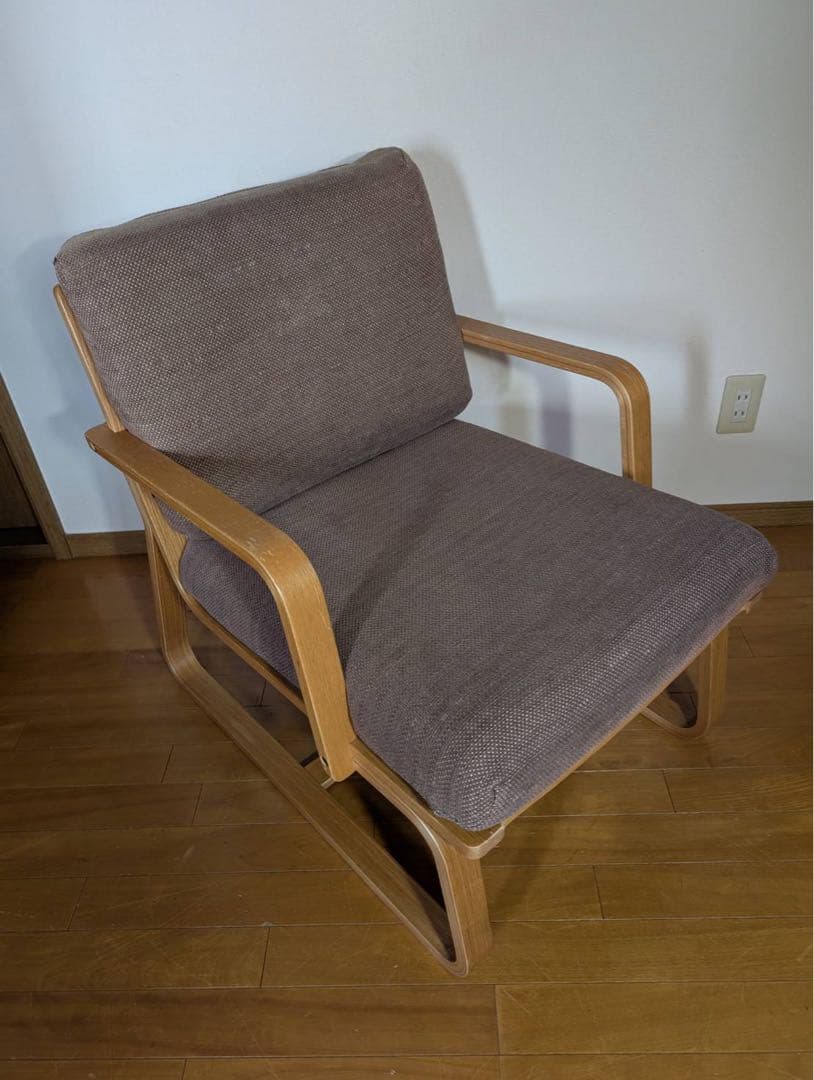 ■送料込■無印良品リビングでもダイニングでもつかえるソファチェア アームイス