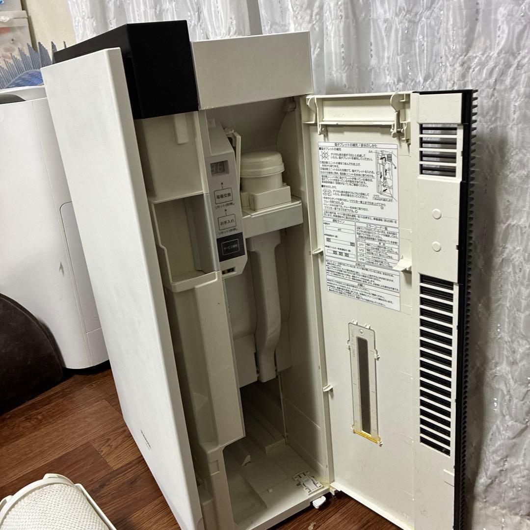 Panasonic F-MV2100 脱臭機