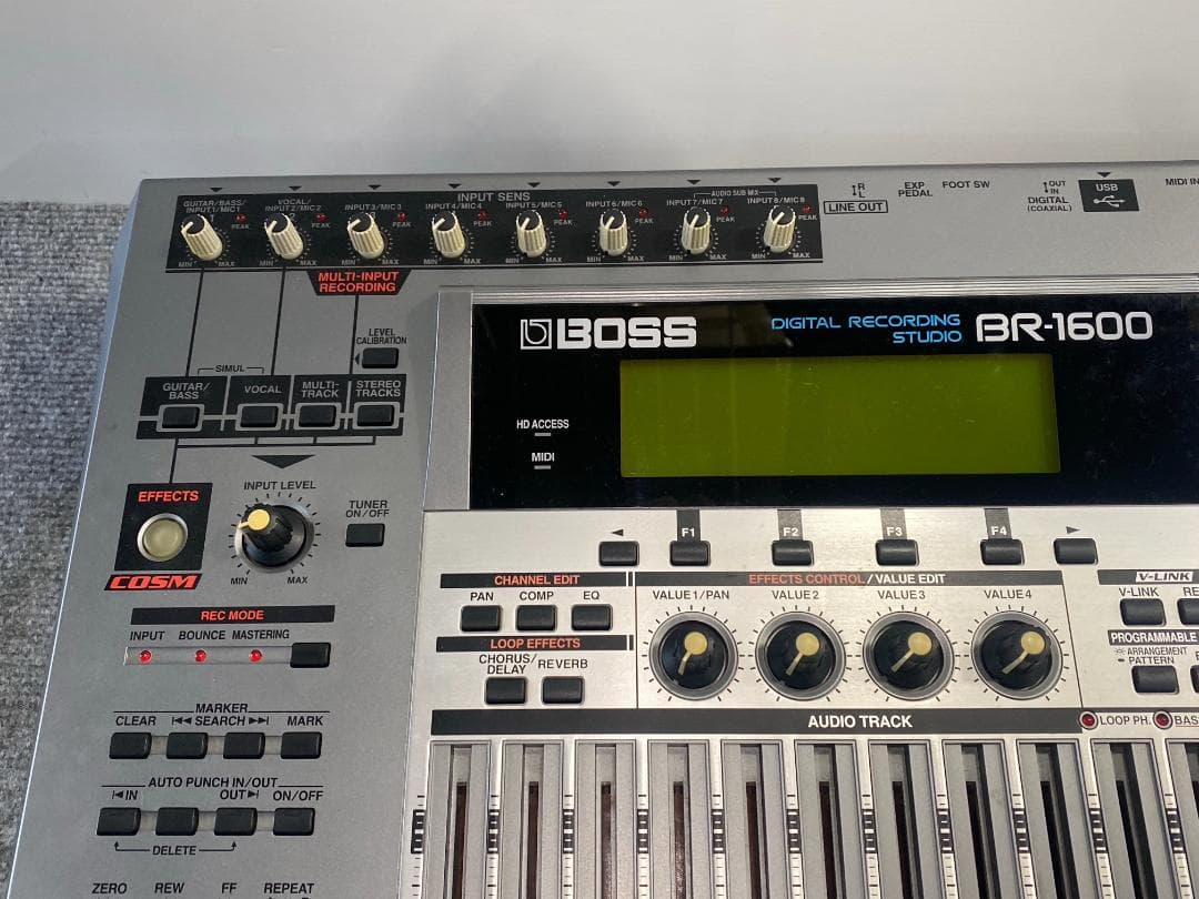 BOSS BR-1600 MTR マルチトラックレコーダー