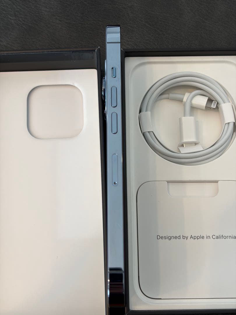 美品iPhone13Pro シエラブルー　256GB バッテリー93%