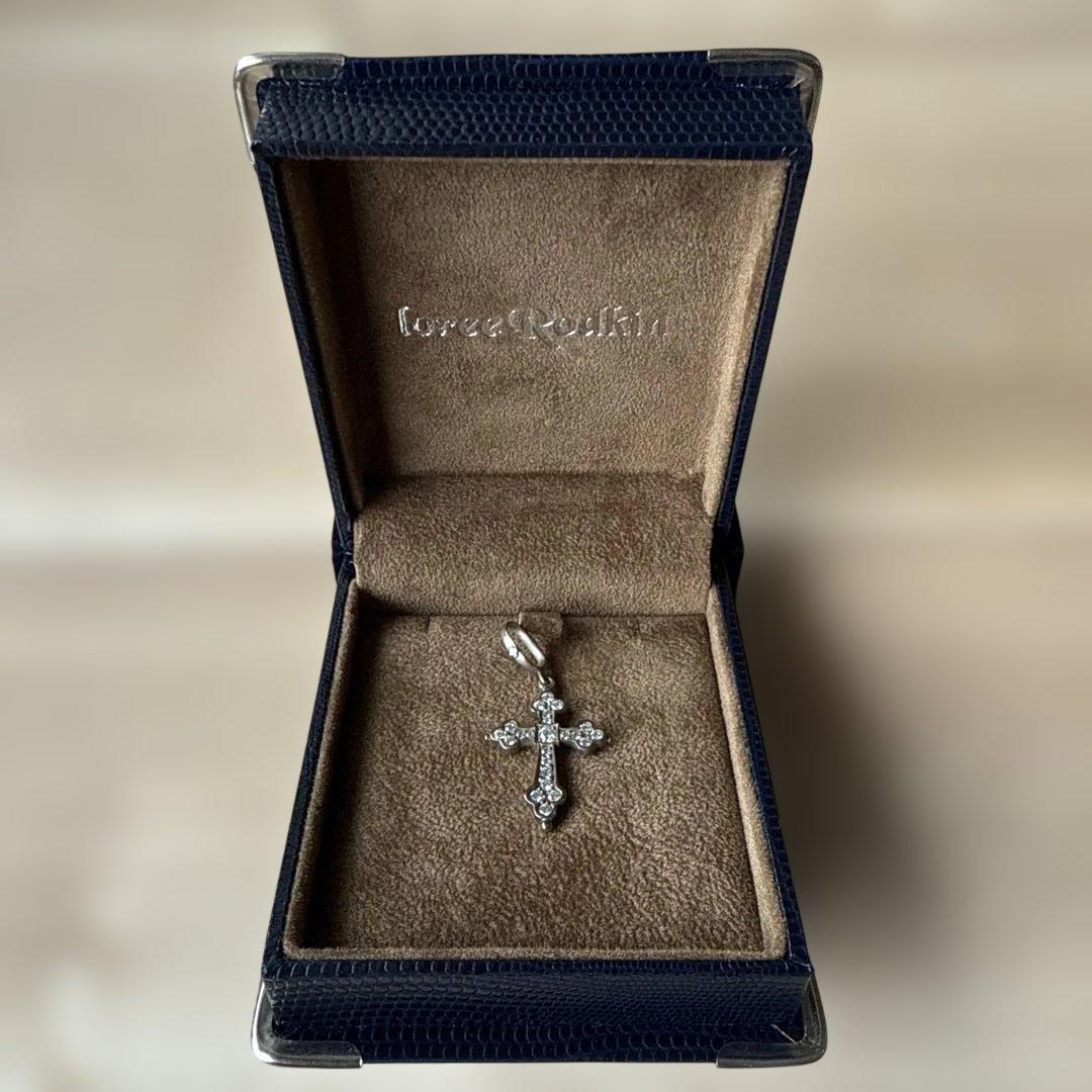 ローリーロドキン ゴシッククロス ペンダントトップ