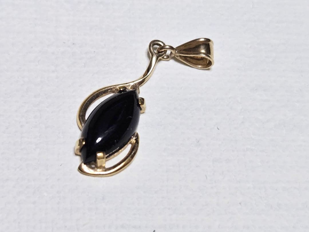 マウイダイバーズジュエリー 黒珊瑚チャーム　K14