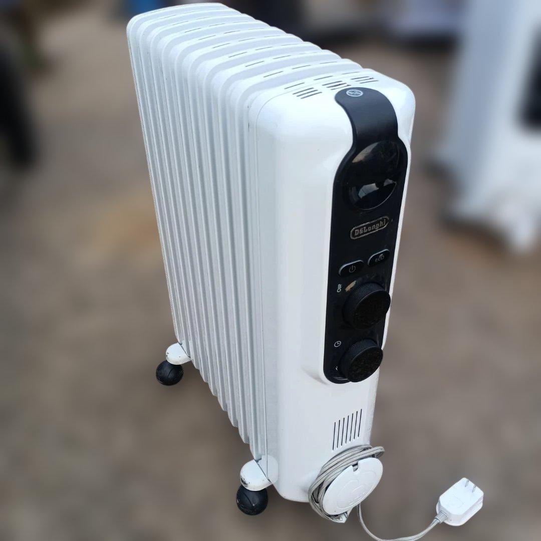 7015)デロンギ　オイルヒーター　RHJ35M1015-BK