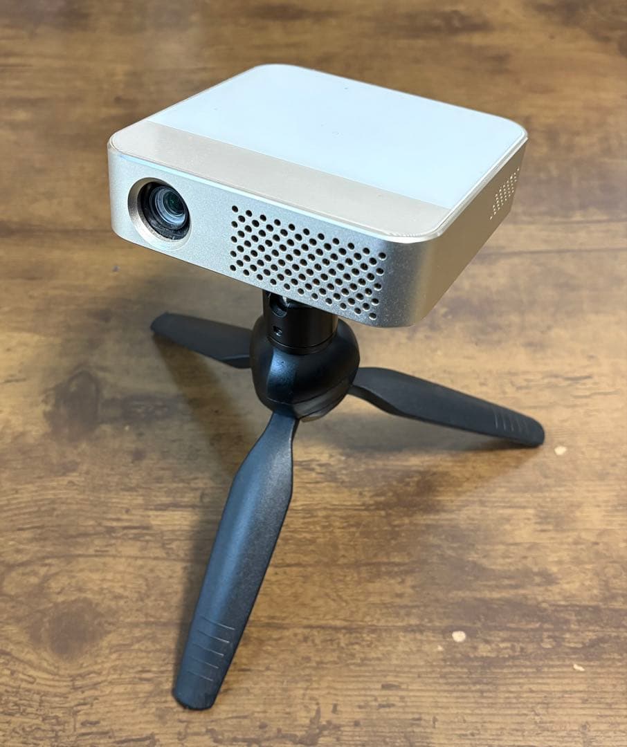 【最終値下げ】KABENI PRO プロジェクター