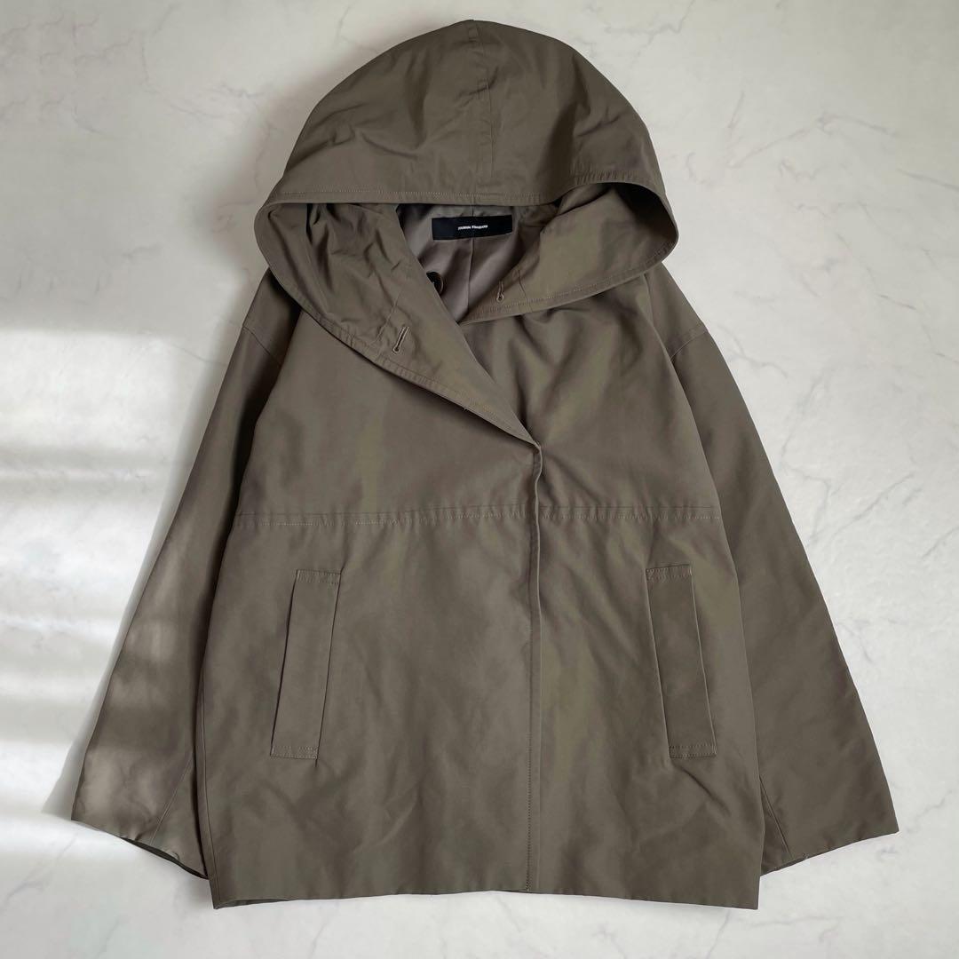 2025 ジャーナルスタンダード　グログランフードコート