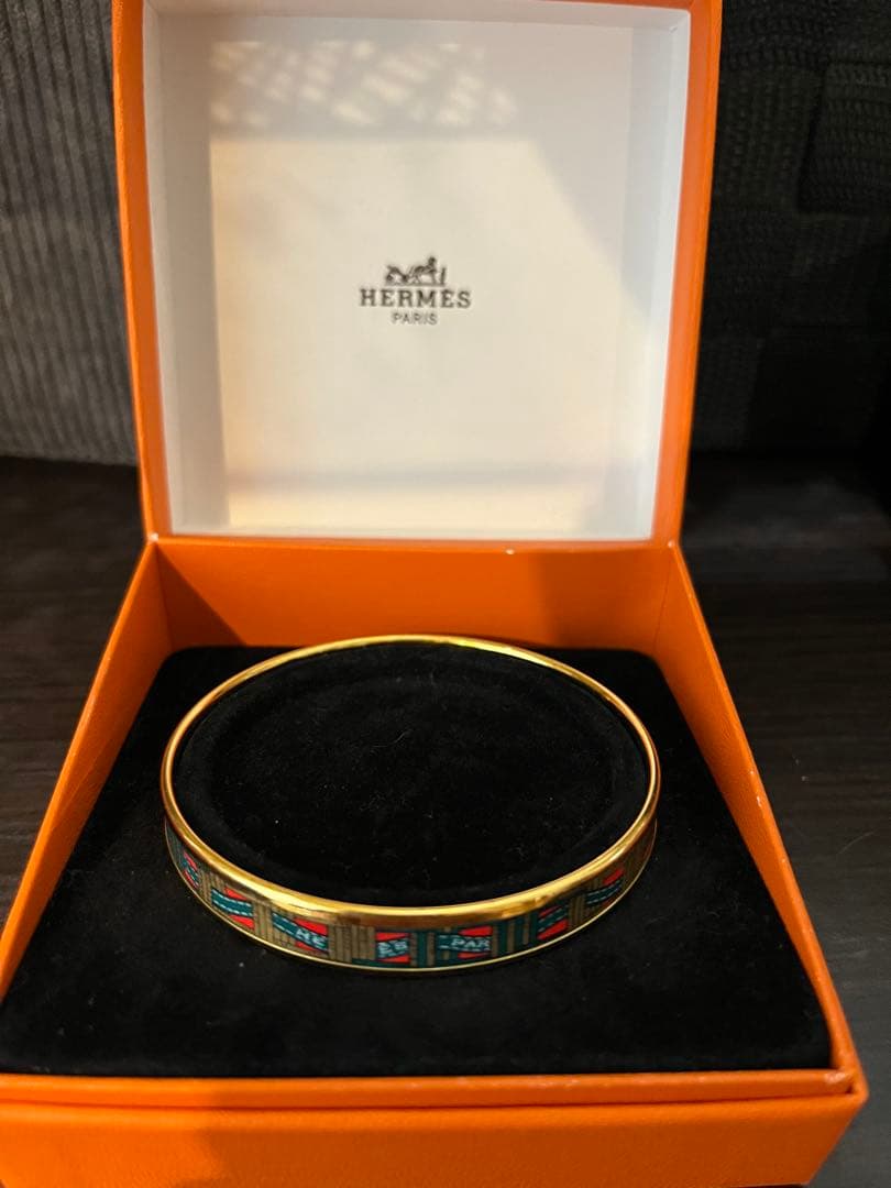 HERMES 幾何学模様 バングル
