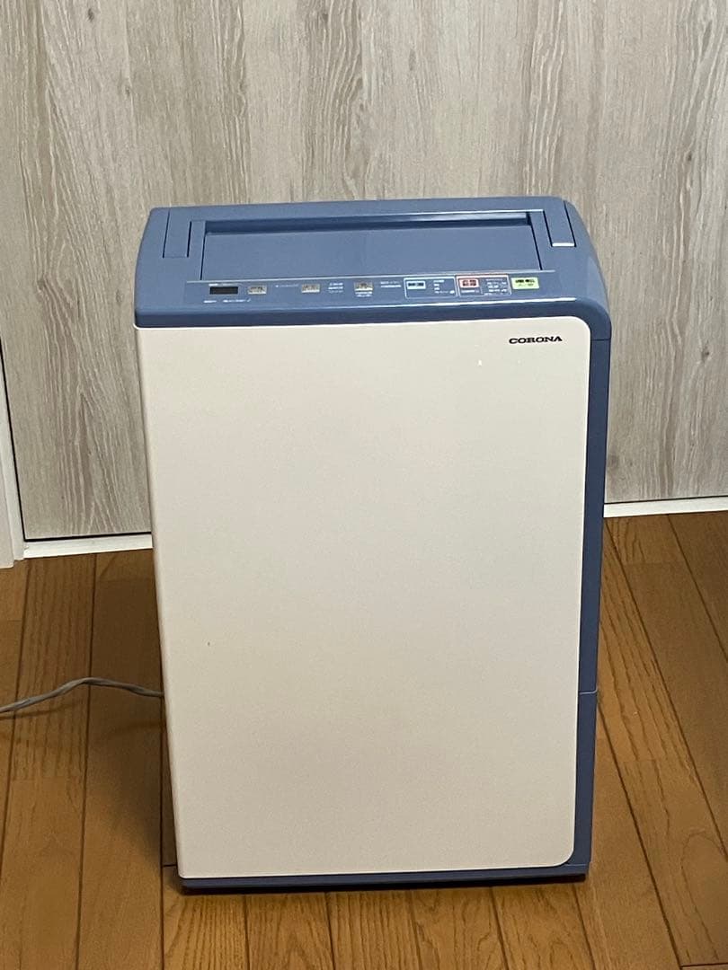 【ジャンク品！】コロナ 衣類乾燥除湿機 BD-H1823 ホワイト/ブルー