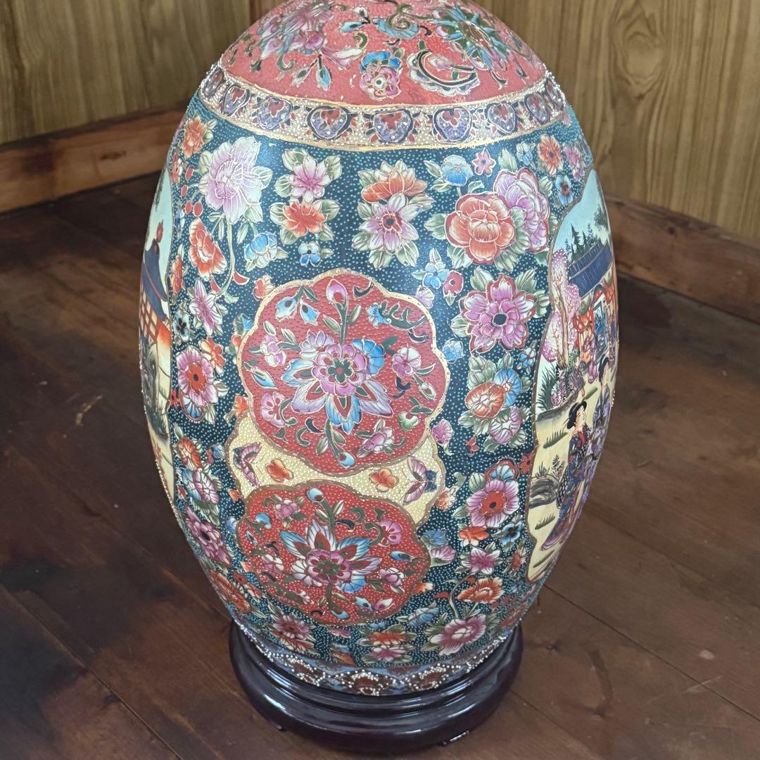 輸出薩摩　豪華絢爛　薩摩焼　金襴手遊女図 卵型置物 床飾物 古美術品