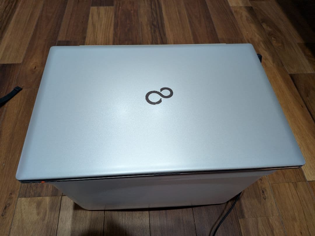 富士通 LIFEBOOK FMVN78E2GB