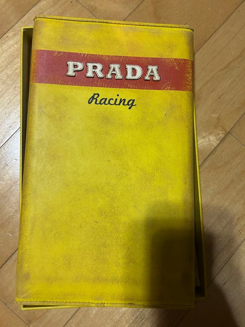 プラダ✖︎ウェスアンダーソン