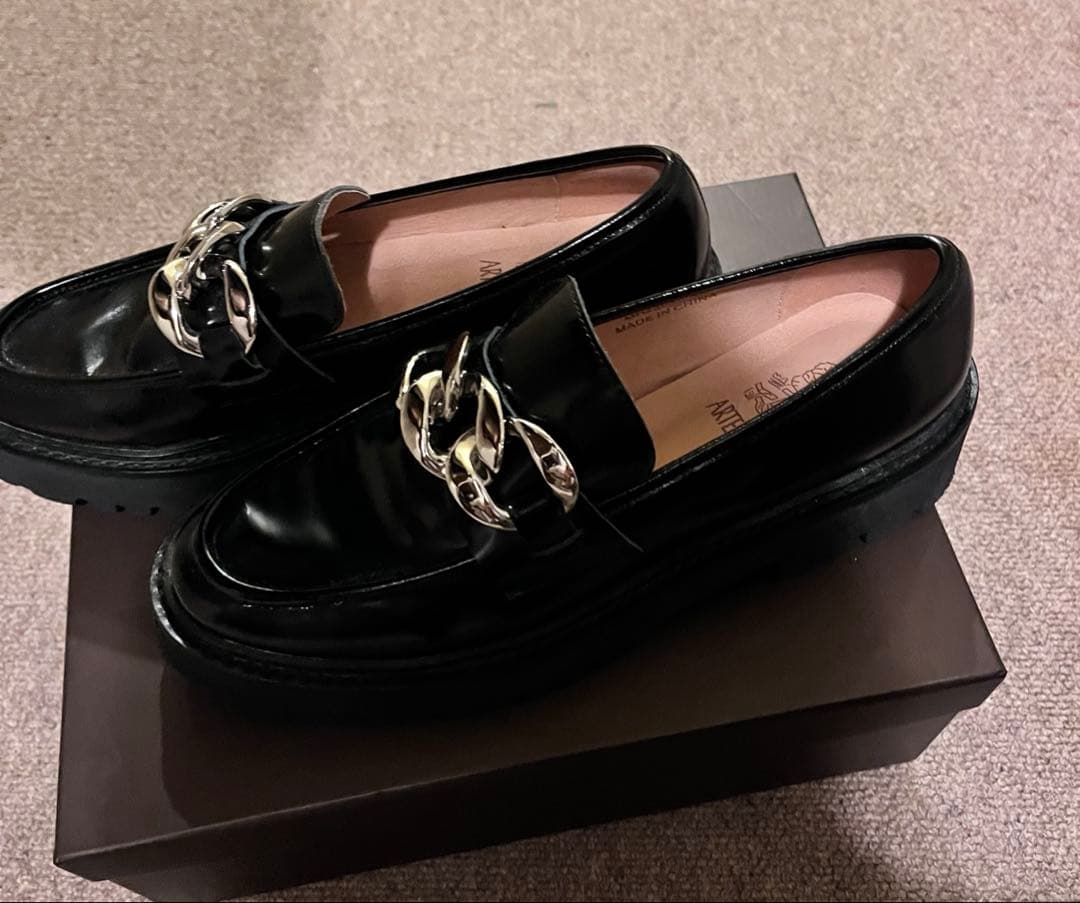 ARTESANOSレザー厚底チェーンローファー　黒　38（24cm）