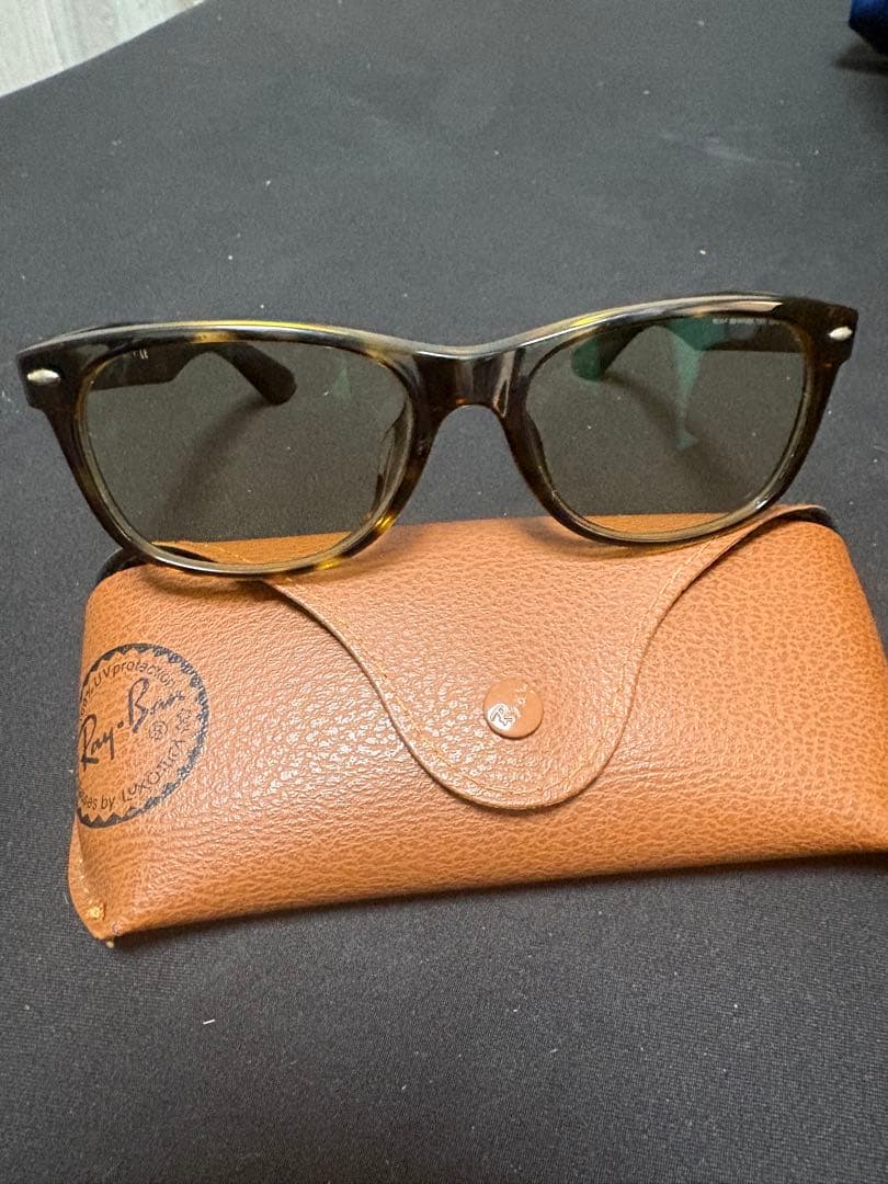 タレックス　Ray-Ban NEW WAYFARER サングラス