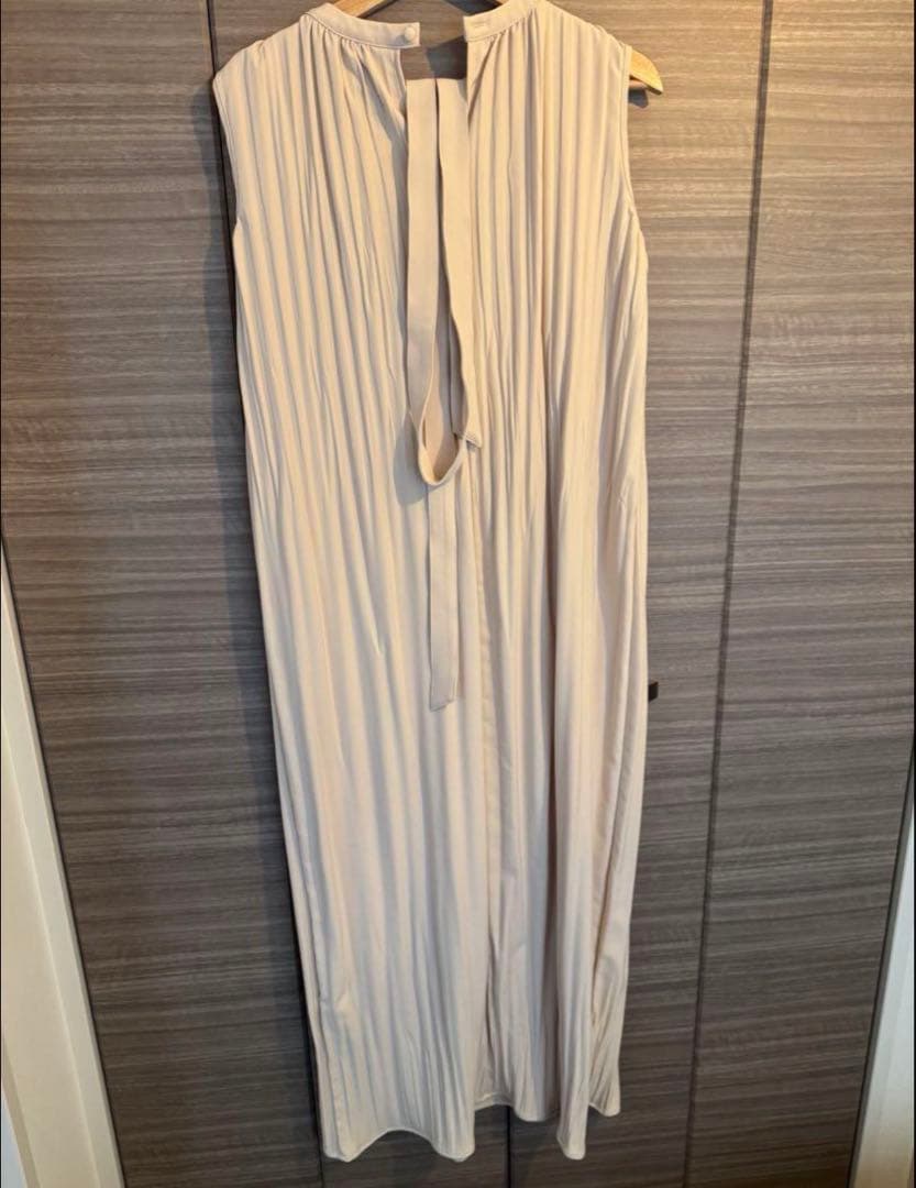 l’or ロル　Belted Pleats Dress