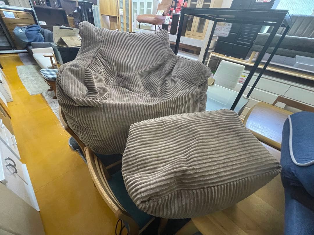 Lossy HUGME 1人掛けビーズソファ