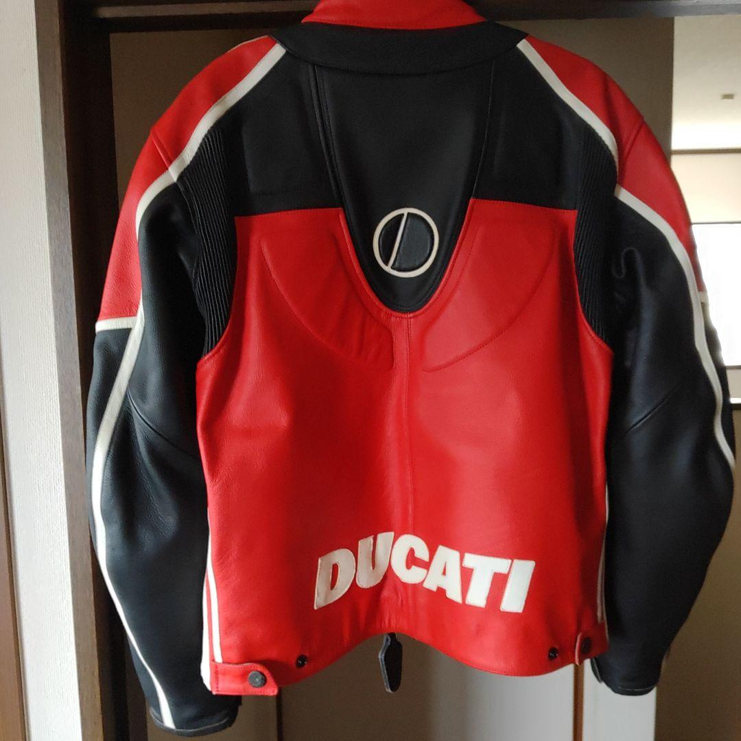 DUKATIレザージャケット、ダイネーゼ イタリヤ正規品 上下、