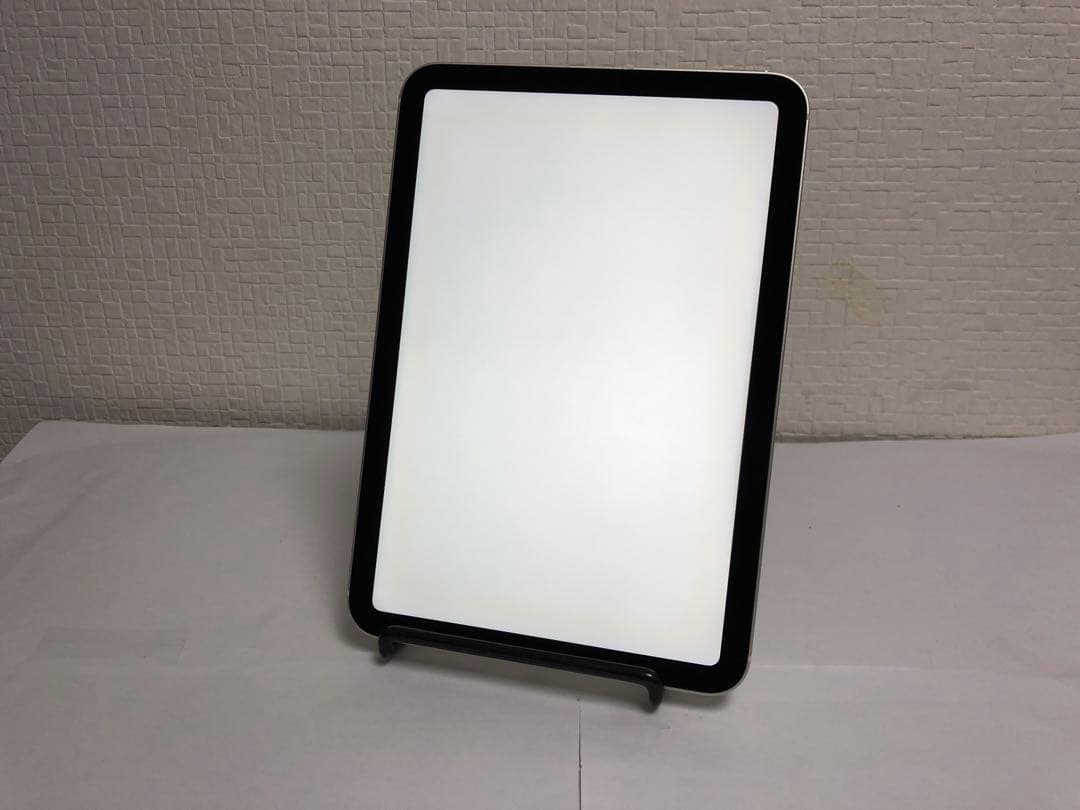 iPad mini（第6世代) SIMフリー64GB スターライトNo. 04