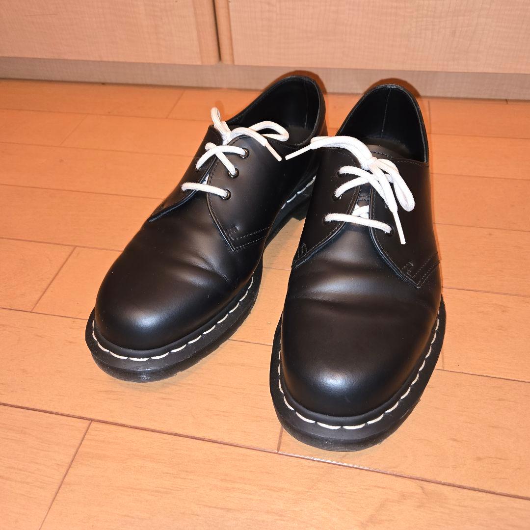 ドクターマーチン 3ホール 1461 ホワイトステッチ 8UKサイズ