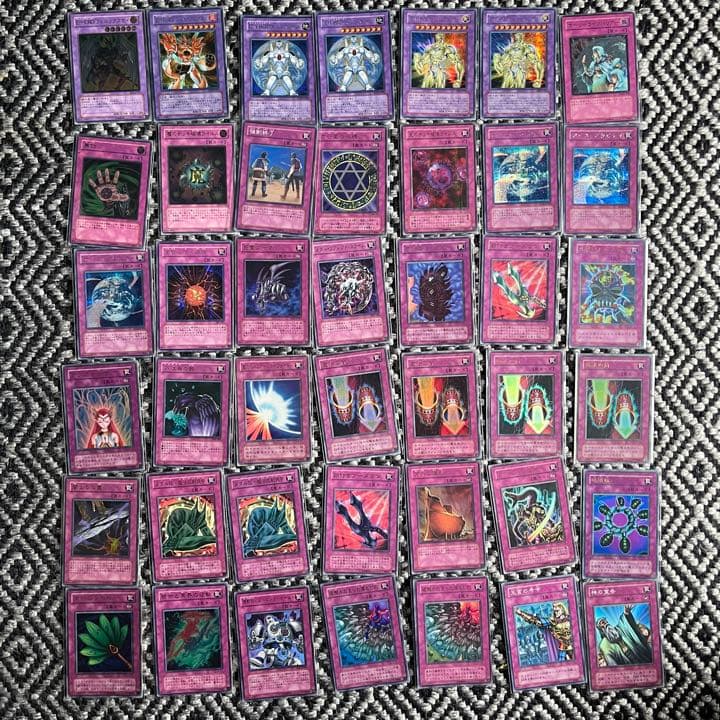 『期間限定』遊戯王カード引退品300枚以上！スーパーレア以上！