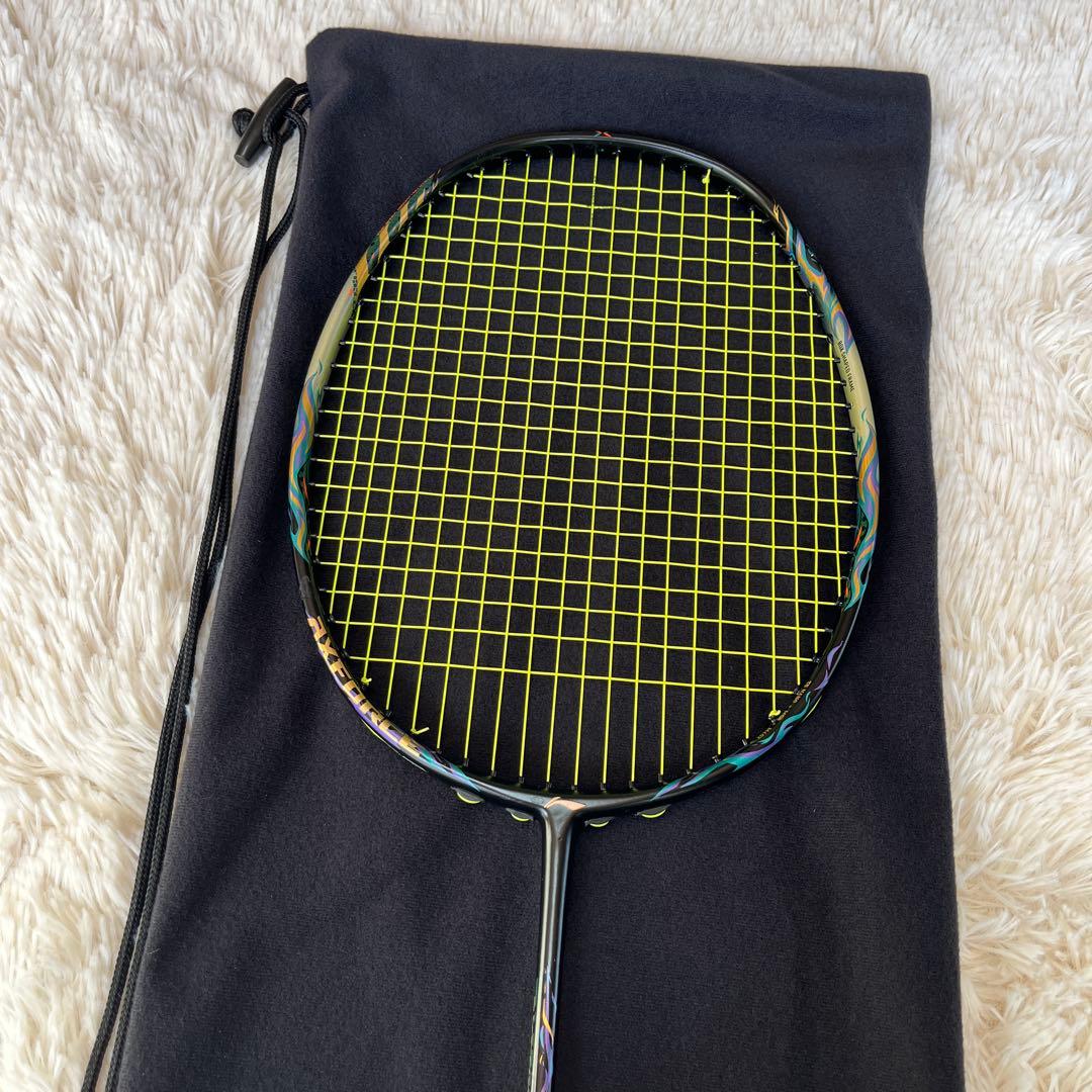 Li-NING AXFORCE100 バドミントンラケット