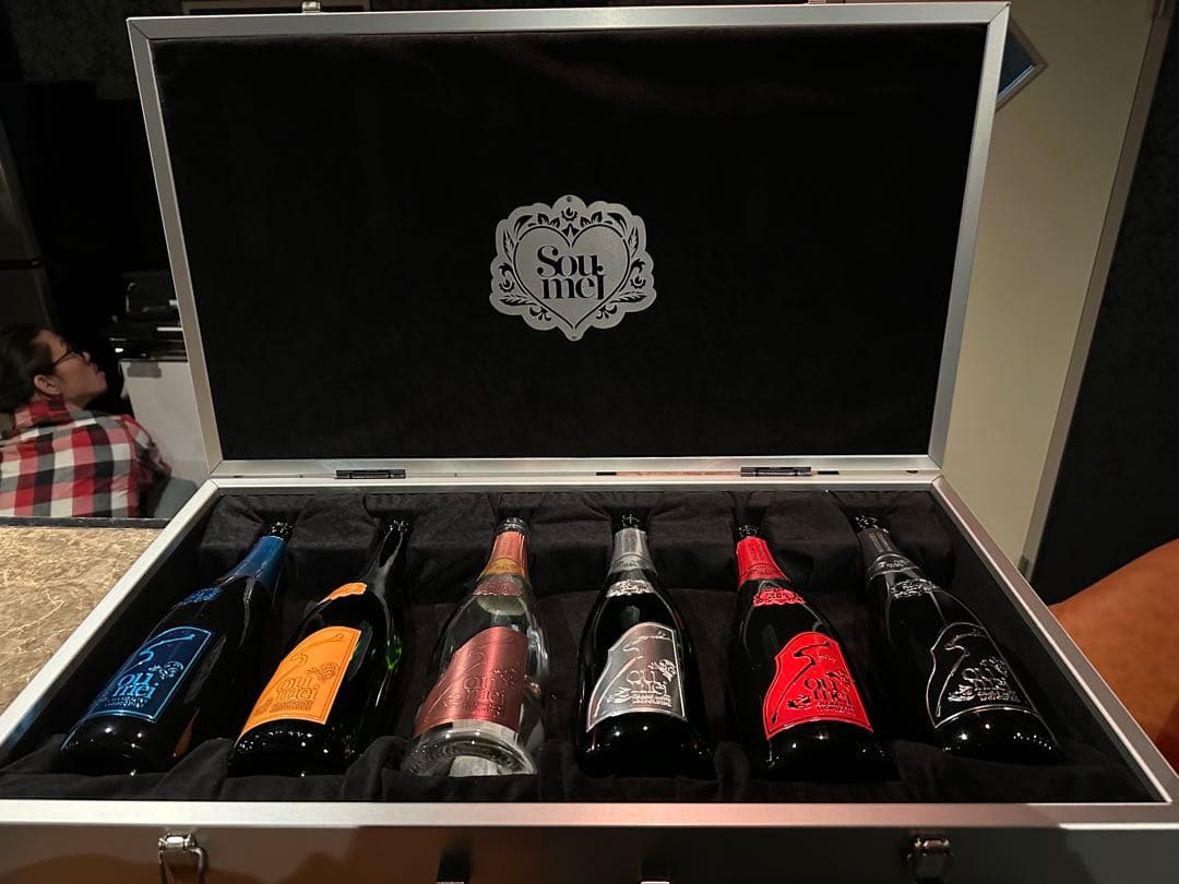 シャンパン空き箱