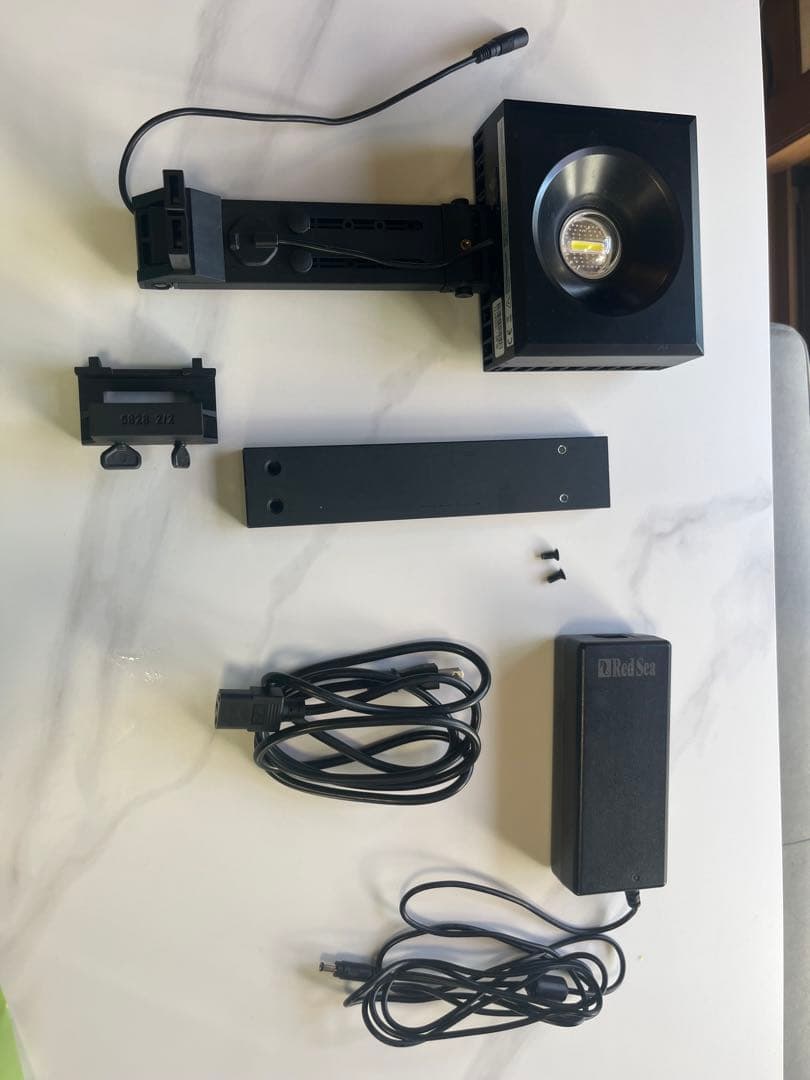 Red Sea Reef LED90 マウンティングアーム　セット