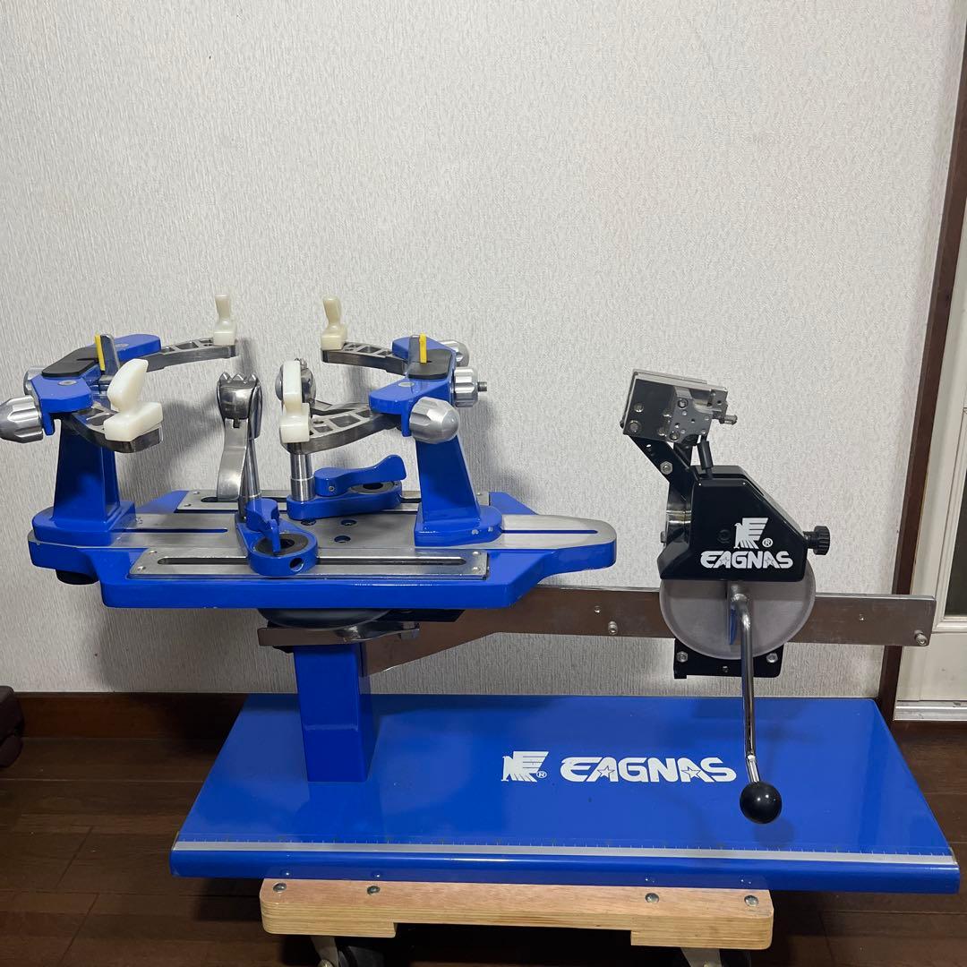 ストリングマシーン　ガット張り機　硬式テニス