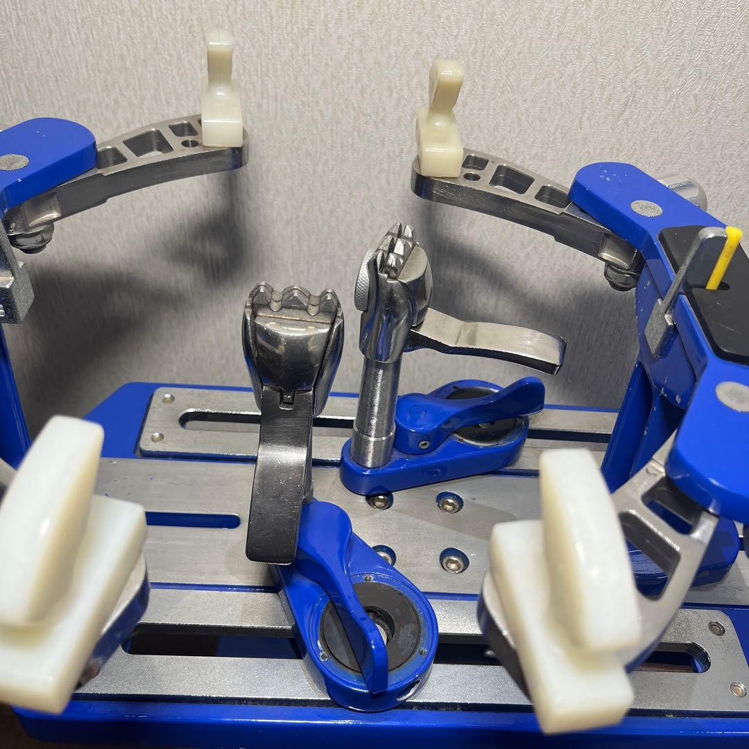 ストリングマシーン　ガット張り機　硬式テニス