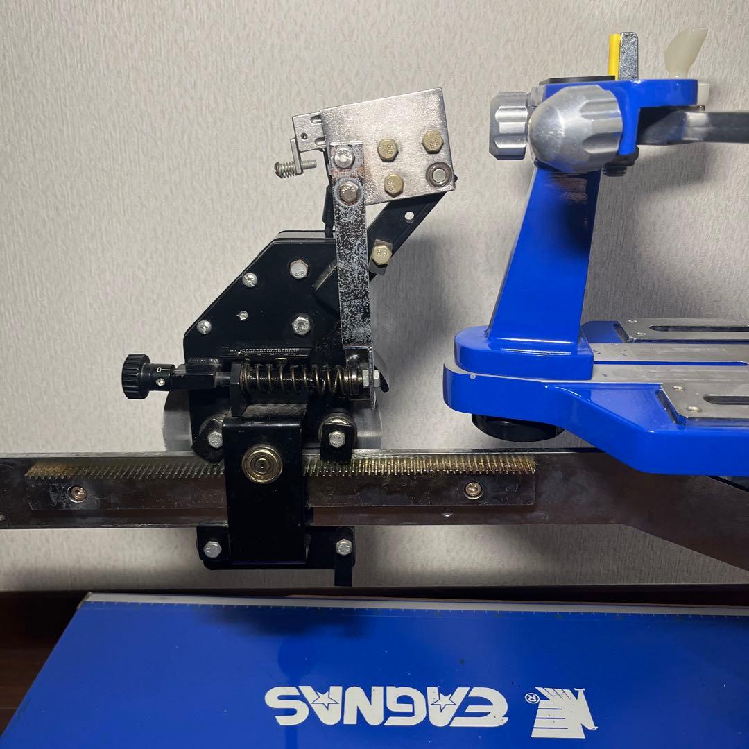 ストリングマシーン　ガット張り機　硬式テニス